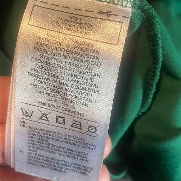 Adidas Green Tee with White Trefoil Logo - Picture 4 of 6